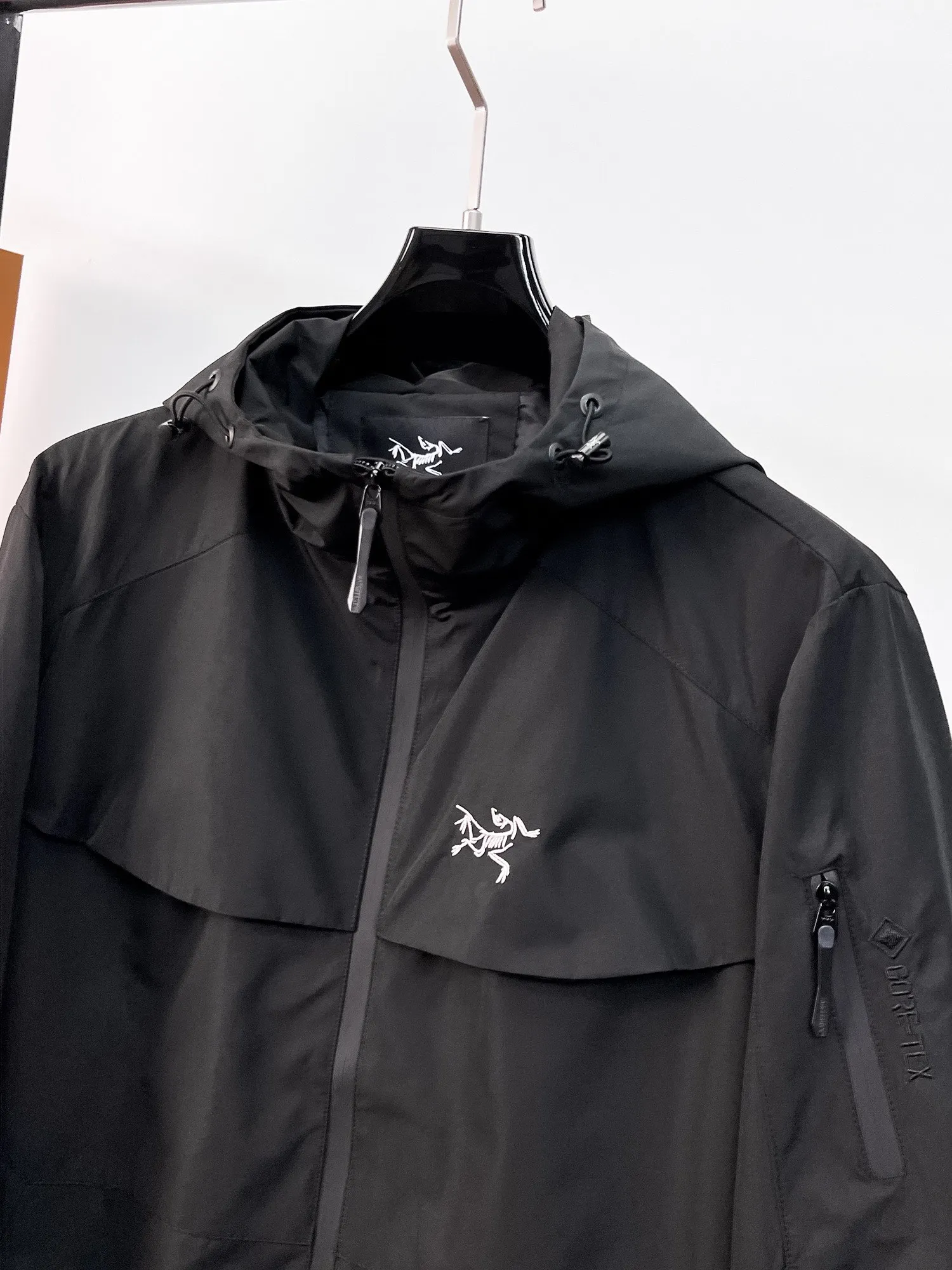 Same Style， ， 2026 New Arrival ， Original Premium Breathable ， ， ， Quality。 ， Sizes：M～3XL，